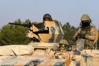 Kurdové v kleštích. Útok Turků na Sýrii vyhovuje Asadovi i Islámskému státu