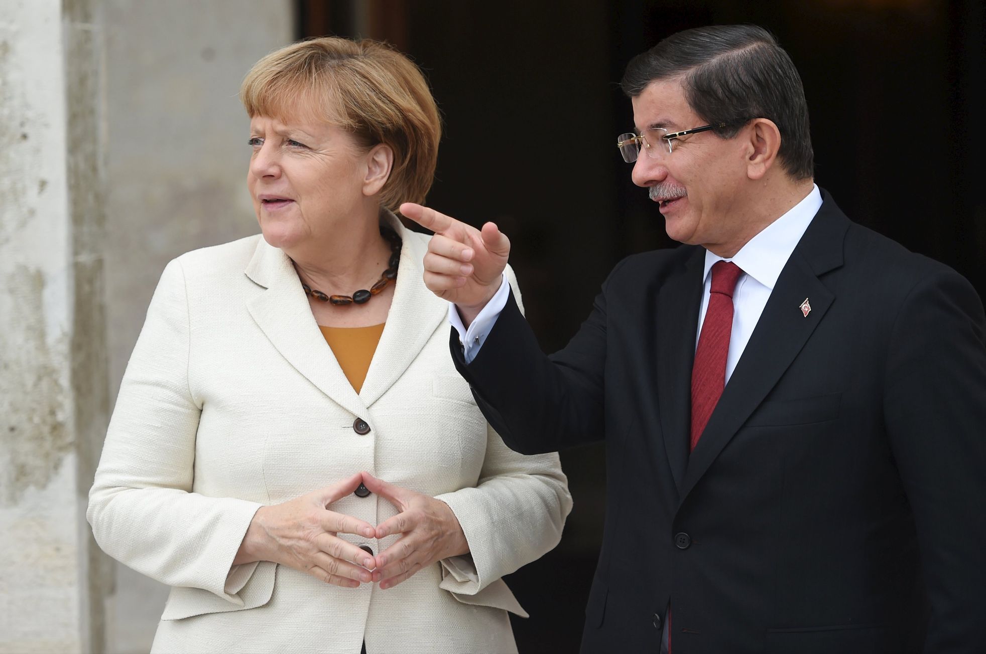 Angela Merkelová a Ahmet Davutoglu.