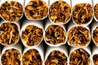 Zisk tabákové firmy Philip Morris loni stoupl o 14 procent, tržby ale dál klesají