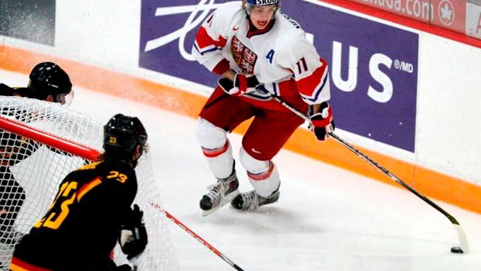 Andrej Nestrašil byl oporou juniorských reprezentací, v AHL ale dostal pořádnou šanci až letos. Teď společně s gólmanem Mrázkem táhne Grand Rapids za obhajobou Calder Cupu.