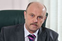 Bývalý hejtman Josef Novotný kvůli sporům odchází z ČSSD, chce zůstat poslancem