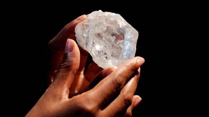 Lesedi La Rona - největší nezpracovaný diamant světa.