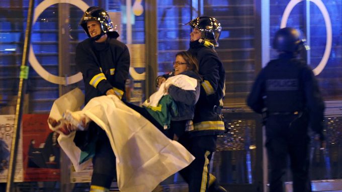 Snímek z pařížských útoků v listopadu 2015.
