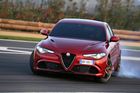 Alfa Romeo se chce zvednout ze dna. Nahoru ji tlačí pět miliard eur, brutální Giulia i nové SUV