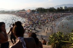 Pocitová teplota 62,3 stupně. Rio de Janeiro zasáhlo nesnesitelné horko