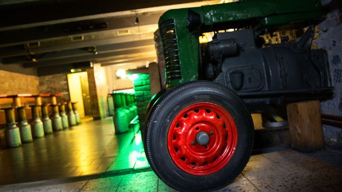 Zetor bar zprovoznili nadšenci do zemědělské techniky a především milovníci této značky traktorů.