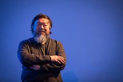 Banka ruší účet Aj Wej-wejovi, podle umělce je to kvůli vztahům s Čínou
