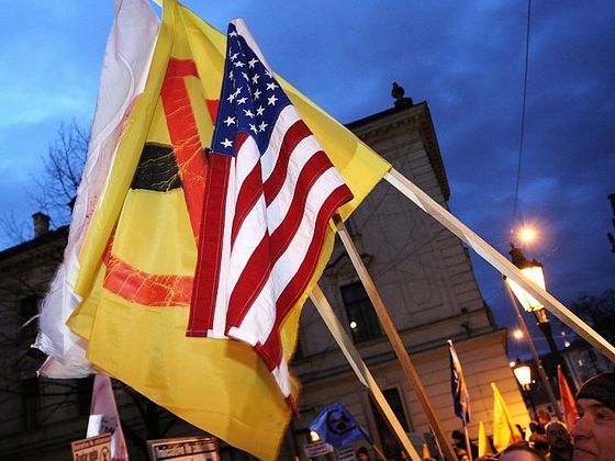 ČTĚTE O RADARU Protestní akce proti americké radarové základně