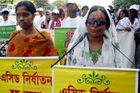 Bangladéš: ženy čelí kyselinovému teroru