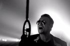 VIDEO Poslechněte si nový song U2. A přispějte na charitu!