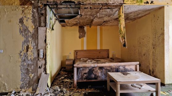 Wellness bez hostů, paneláky bez lidí. Návrat do zapomenutého Ferienparku B.