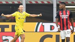fotbal, italská liga 2020/2021, Serie A - AC Milán v Hellas Verona, Antonín Barák