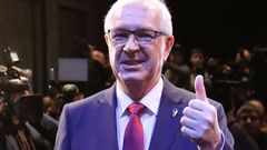 První kolo bylo referendem o Zemanovi. Investoval do něj vše a prohrál. Drahoš má naději