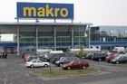 Majitel Makra snížil zisk o 55 procent. Chce do Ruska