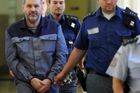 Kontrola: Exsenátora Nováka pustili z vězení protizákonně