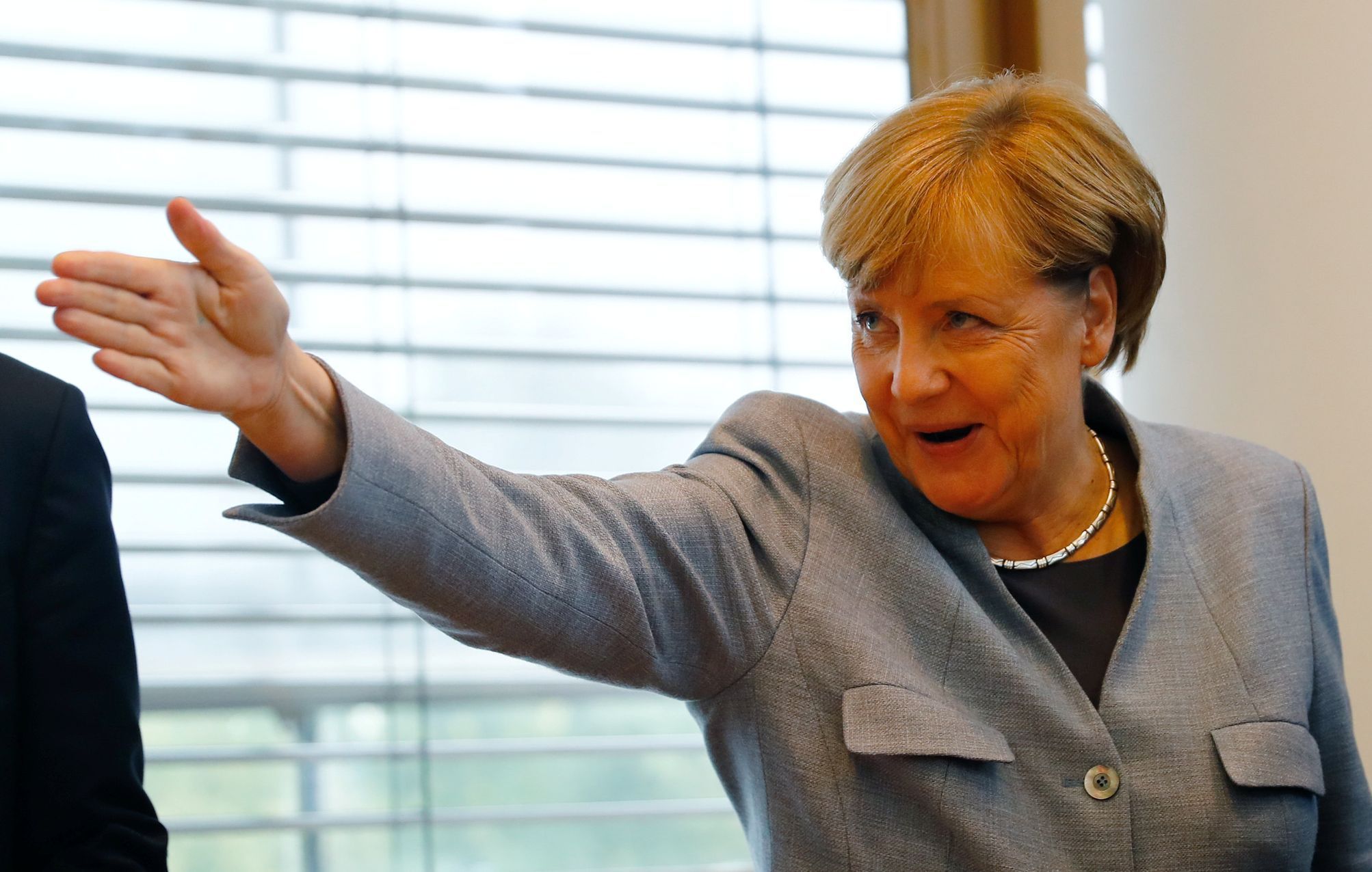 Angela Merkelová se chystá na tiskovou konferenci CDU po volbách.