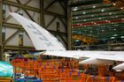 Boeing odkládá první let nového stroje 777X. Ultradlouhé trasy může ovládnout Airbus