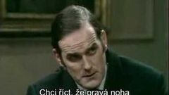 Monty Python - The Ministry of Silly Walks (czech)