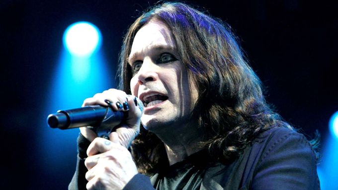 Britská legenda heavy metalu Ozzy Osbourne zemřel v úterý 22. července 2025.