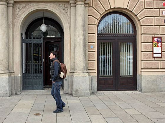Komu Západočeská univerzita v Plzni odebrala ve 2011 titul? Ministryně Kopicová na plzeňských právech