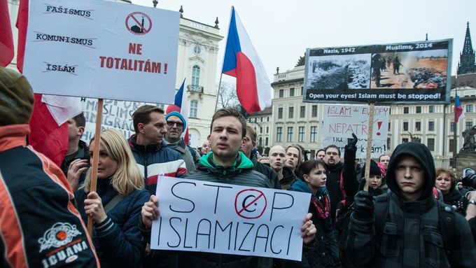 Demonstrace organizace Islám v ČR nechceme.