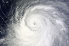 Tchaj-wan se připravoval na tajfun Talim, ten zamířil k Japonsku