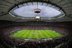 Bláznivý nápad Poláků: Volejbal pro 60 000 fanoušků