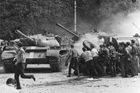 Ruský armádní server otočil: Invaze do ČSSR v roce 1968 byla chyba a Miloš Zeman byl už tehdy hrdina
