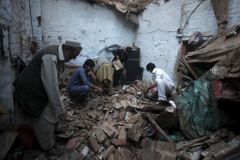 Pákistán, Afghánistán a Indii zasáhlo silné zemětřesení. Počet obětí a škody zatím nejsou známé