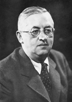 Josef Čapek na snímku z roku 1937.