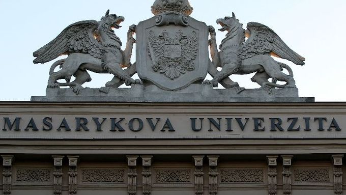 Jedna z fakult Masarykovy Univerzity v Brně. Ilustrační snímek.