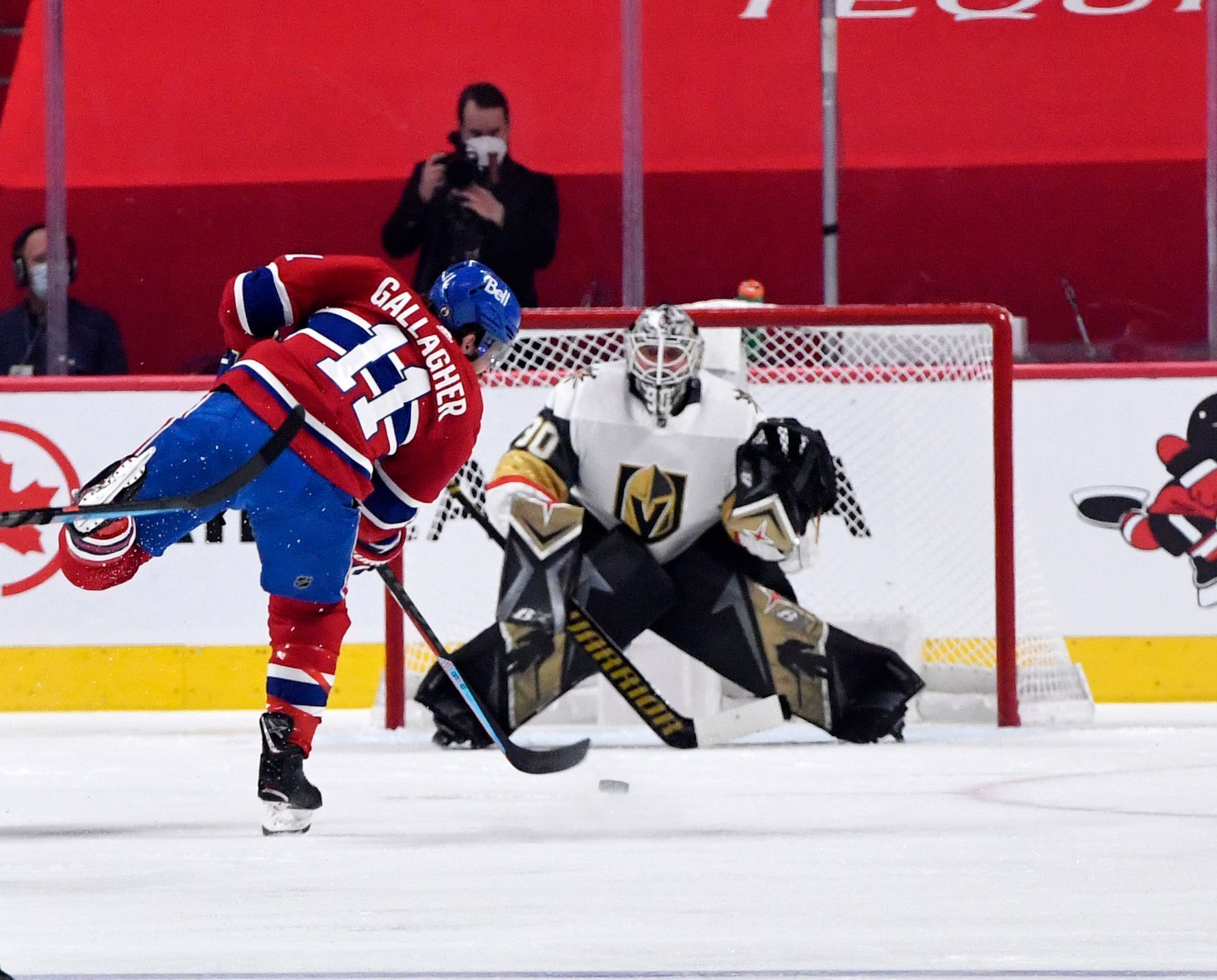hokej, NHL 2021, Stanley Cup, play off, Vegas at Montreal Canadiens, Robin Lehner, Brendan Gallagher