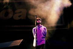 Před čtvrtstoletím tam zpíval s Oasis. Gallagher se vrátí do Knebworth Parku