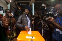 V Zambii se po sporných volbách zatýká, nástup prezidenta byl odložen