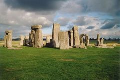 Archeologové našli v Anglii další Stonehenge. Je modrý