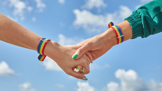 Česko patří k posledním zemím v Evropě, kde se povinná kastrace kvůli úřední změně pohlaví vyžaduje.