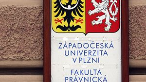 Policisté na právech v Plzni