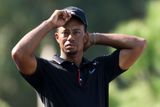 Podobně se dařilo další hvězdě a světové dvojce Tigeru Woodsovi. Američan, podlehl Jihoafričanovi Charlu Schwartzelovi.