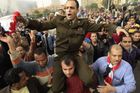 Egypt: desítky mrtvých a loupežníci na motorkách