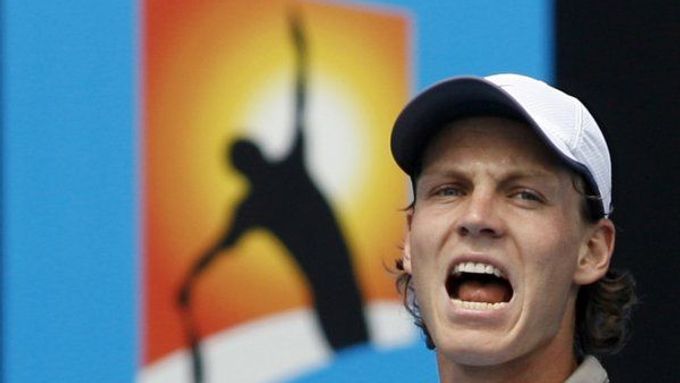 Tomáš Berdych si v zápase s Oscarem Hernandezem občas pořádně zařval.