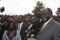 Keňa zná vítěze voleb. Prezidentem opět Kibaki