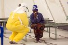 Uganda potvrdila první případ eboly mimo epidemií zasažené Kongo