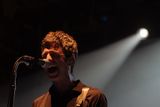 Snímek z koncertu Noela Gallaghera.