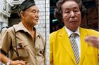 Foto: Stárnou a je jich stále víc. Korejští důchodci chodí na tržiště s novou zálibou