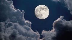 Měsíc, úplněk, ilustrační foto