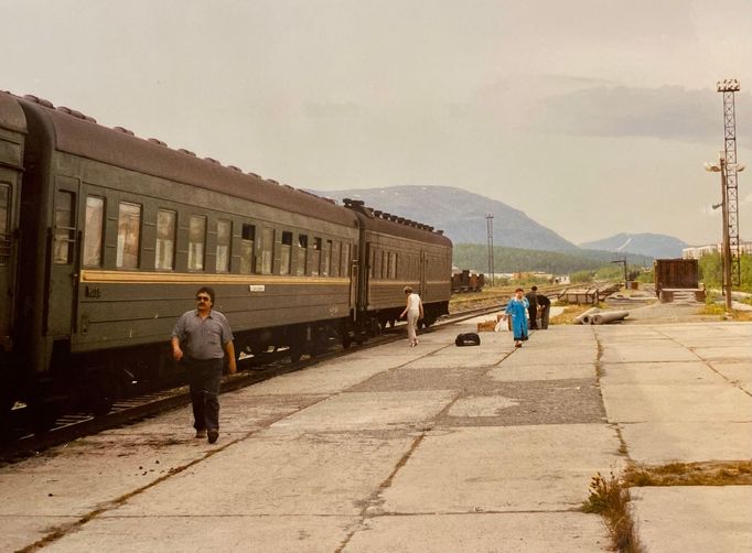 Stanice Sob na Polárním Uralu nedaleko Charpu. Snímek z roku 2002.