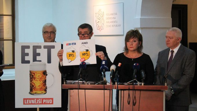 Když loni navrhl Andrej Babiš (ANO) snížit DPH u piva, opoziční ODS to označila za populismus.