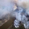 Obrovský lesní požár v kanadské Albertě