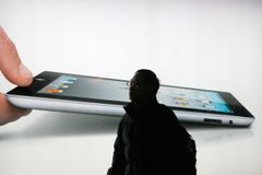 iPad 2 zlevnil, ale v Česku je sleva nejmenší na světě