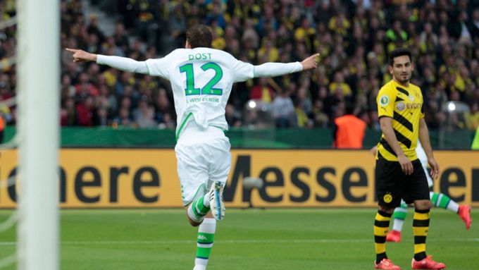 Wolfsburg ve finále porazil Dortmund